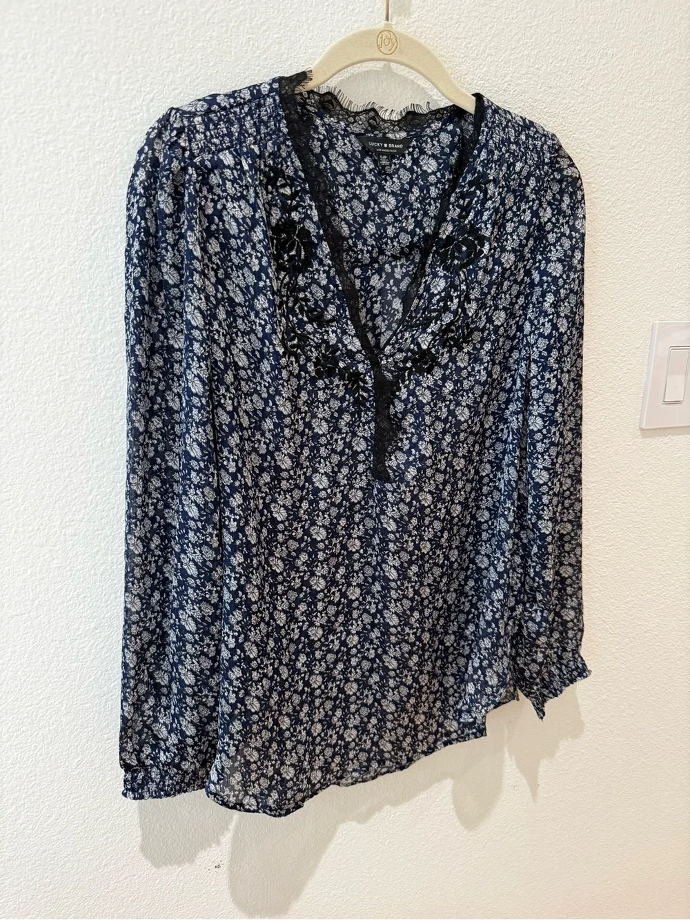 Lucky Brand Navy and White Floral V-Neck Blouse